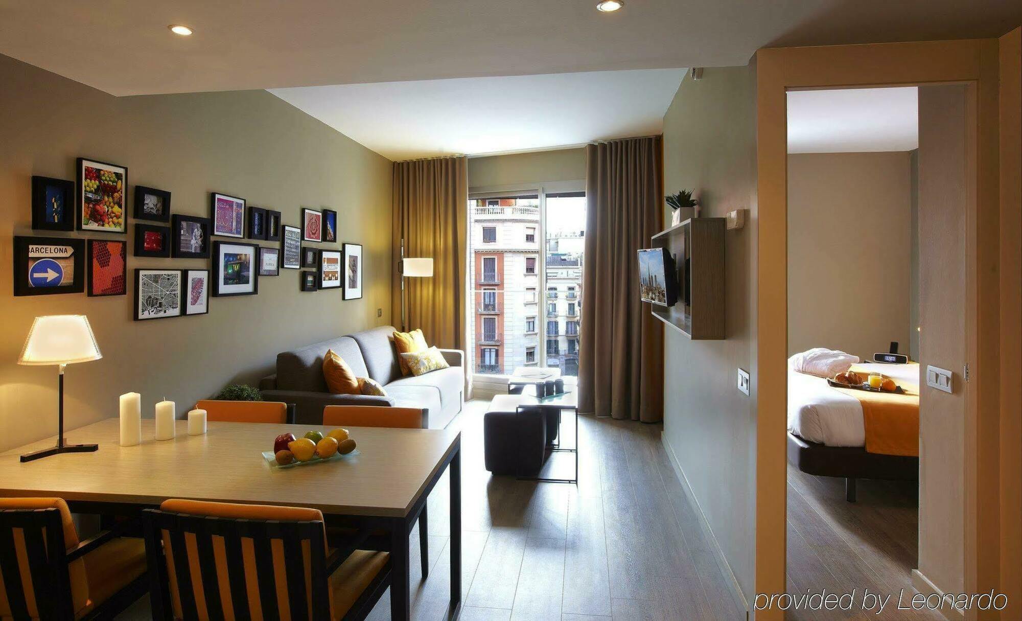 Citadines Ramblas Barcellona Esterno foto